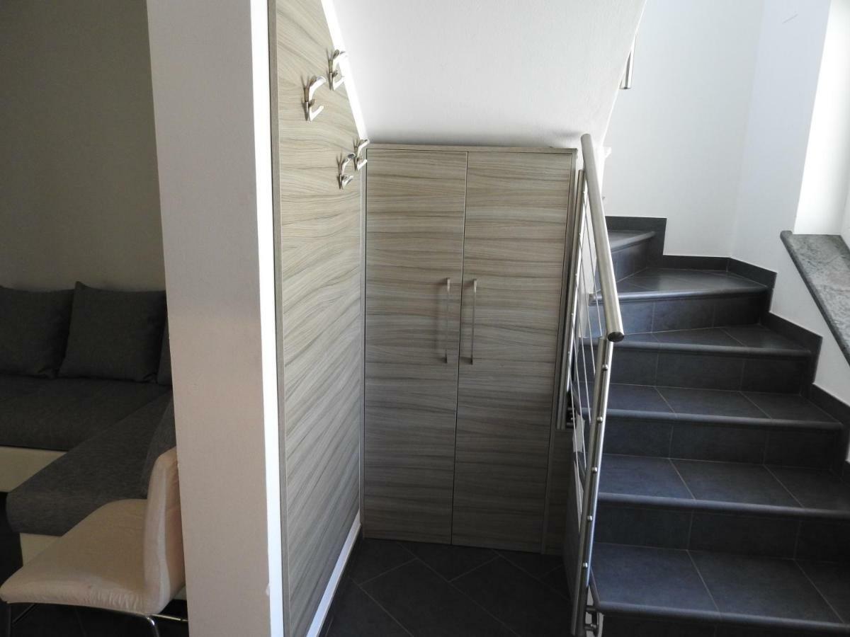 Pocitniska Hisa Pension Dobravlje Buitenkant foto